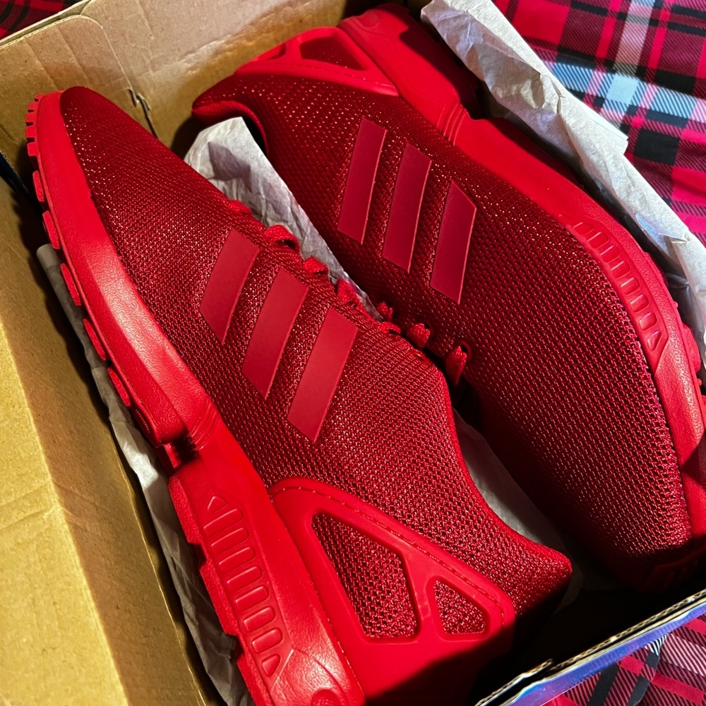 Men’s Adidas ZX Flux, Solid Red, Size 12